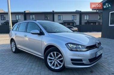 Универсал Volkswagen Golf 2015 в Львове