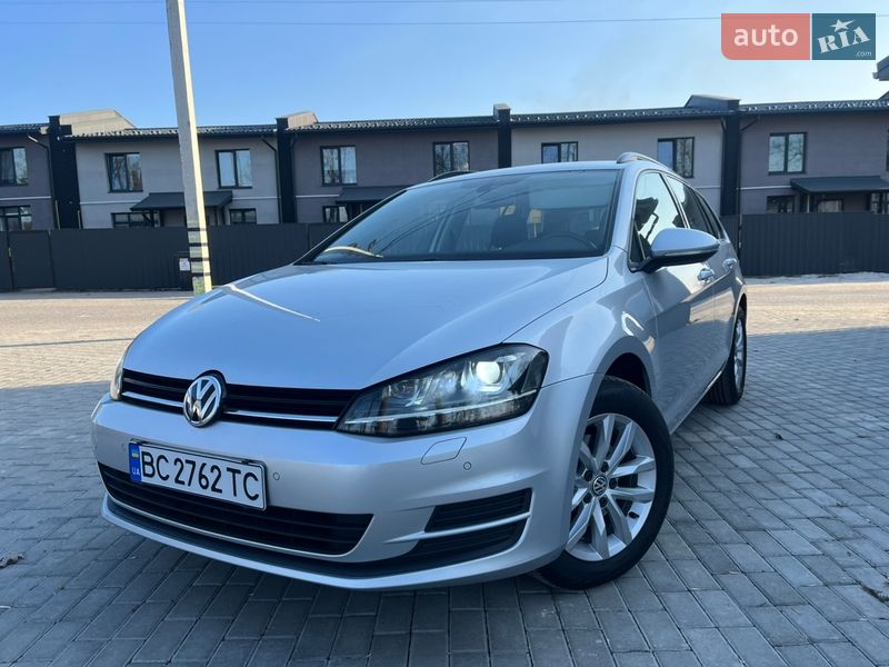 Универсал Volkswagen Golf 2015 в Львове