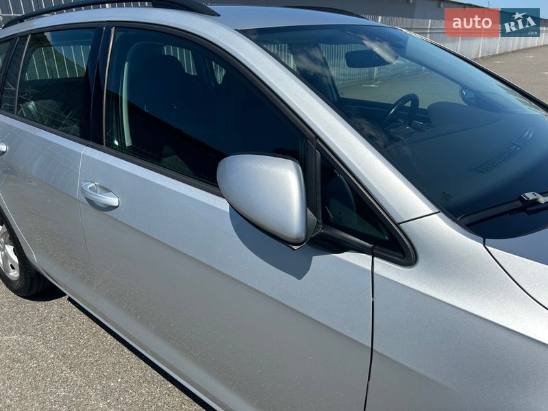 Универсал Volkswagen Golf 2018 в Чернигове