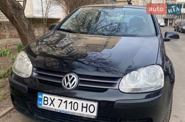 Хэтчбек Volkswagen Golf 2005 в Хмельницком