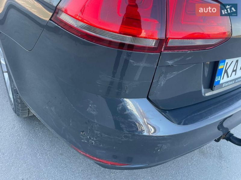 Универсал Volkswagen Golf 2015 в Киеве