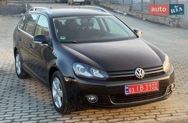 Універсал Volkswagen Golf 2010 в Сарнах
