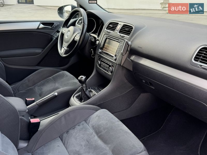 Хетчбек Volkswagen Golf 2010 в Луцьку