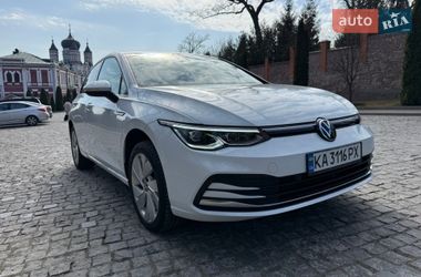 Хэтчбек Volkswagen Golf 2021 в Киеве