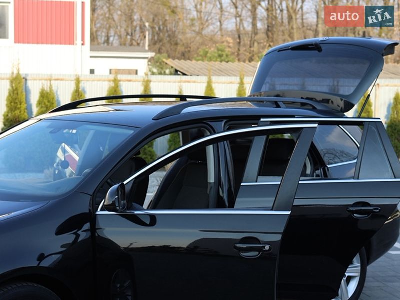 Универсал Volkswagen Golf 2011 в Луцке