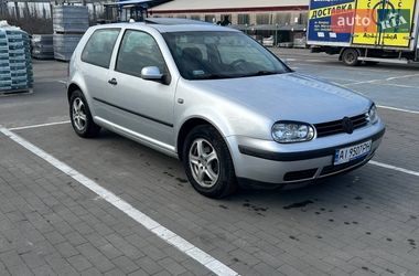 Хэтчбек Volkswagen Golf 2000 в Киеве