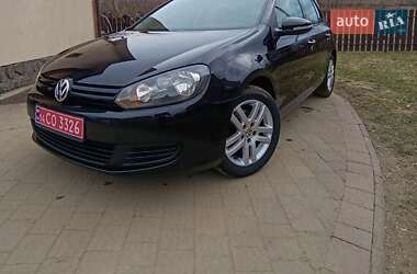 Хетчбек Volkswagen Golf 2009 в Надвірній