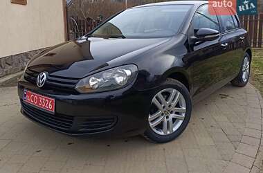 Хетчбек Volkswagen Golf 2009 в Надвірній