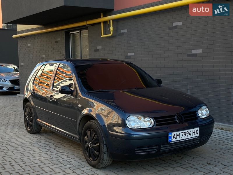 Volkswagen Golf 2002