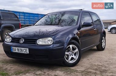 Хэтчбек Volkswagen Golf 1998 в Кропивницком