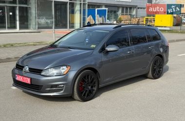 Універсал Volkswagen Golf 2015 в Львові