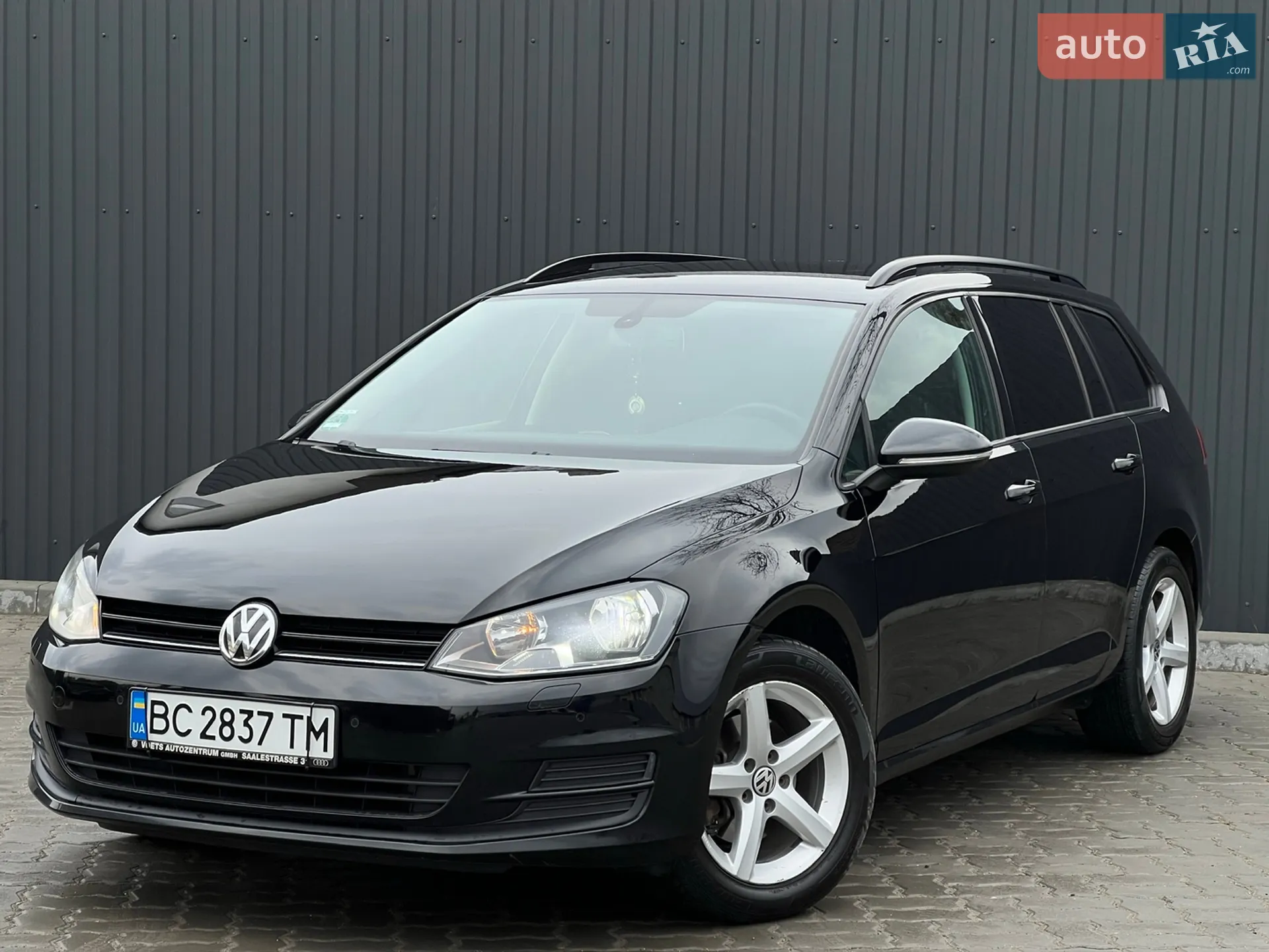 Volkswagen Golf 2015 VIN WVWZZZAUZFP634334 фото оголошення 2 з 96