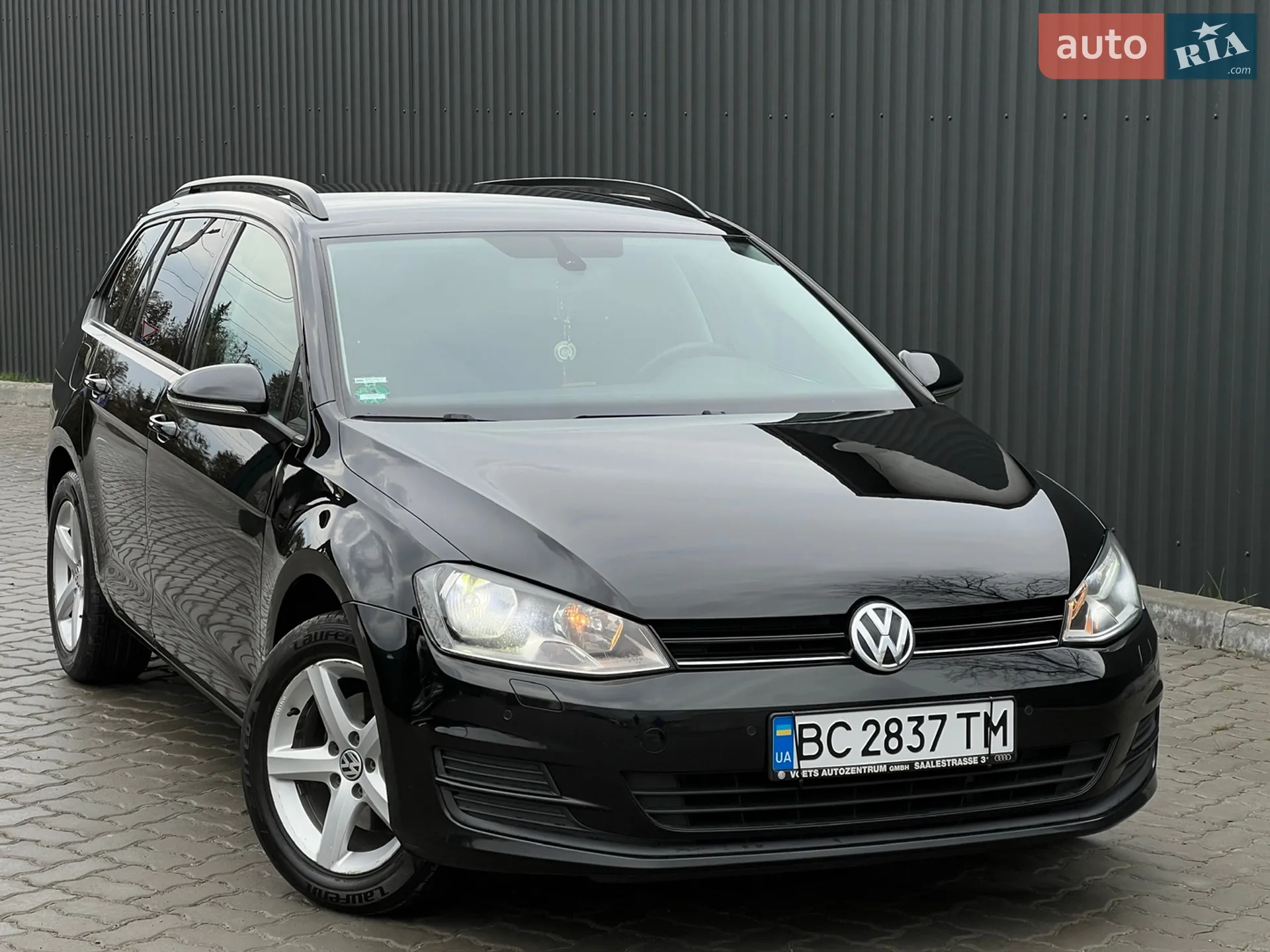 Volkswagen Golf 2015 VIN WVWZZZAUZFP634334 фото оголошення 13 з 96