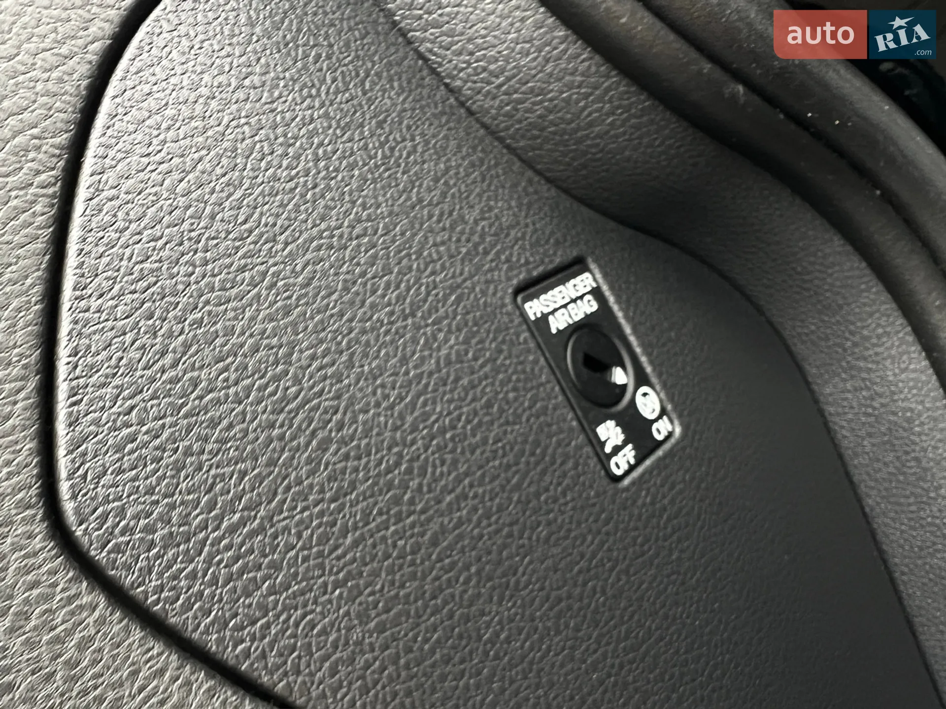 Volkswagen Golf 2015 VIN WVWZZZAUZFP634334 фото оголошення 56 з 96
