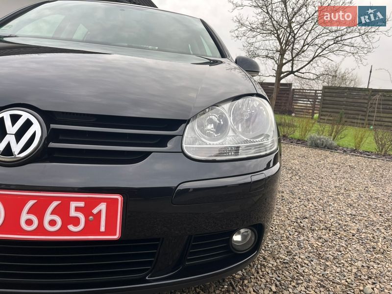 Хэтчбек Volkswagen Golf 2007 в Калуше