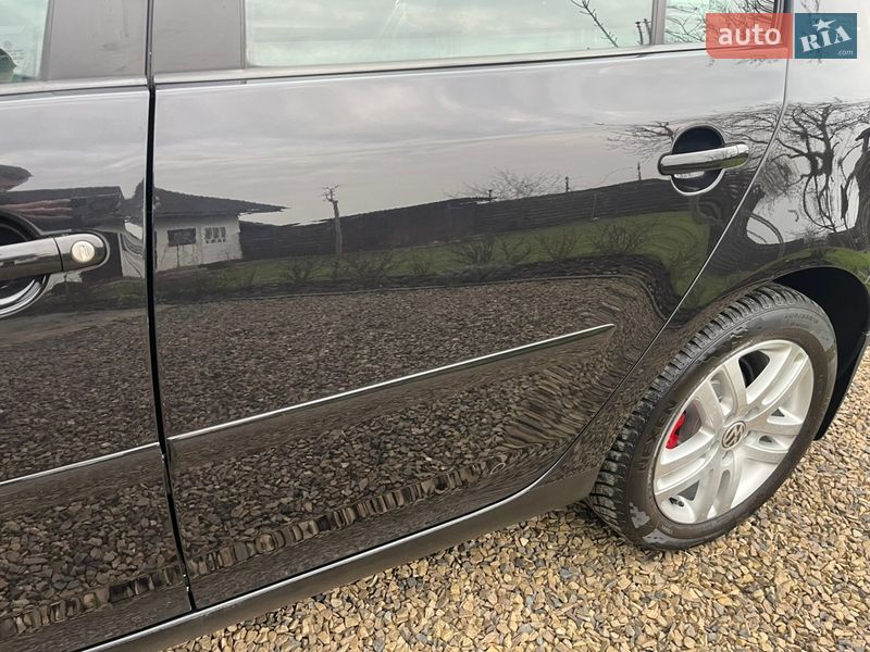 Хэтчбек Volkswagen Golf 2007 в Калуше