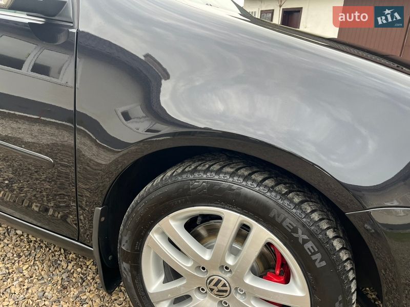 Хэтчбек Volkswagen Golf 2007 в Калуше