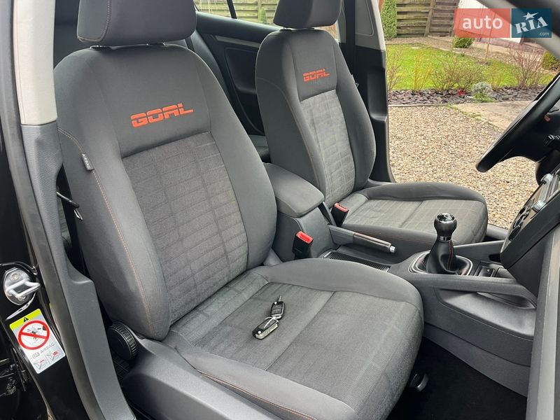 Хэтчбек Volkswagen Golf 2007 в Калуше