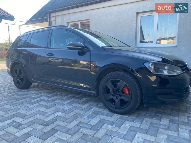 Универсал Volkswagen Golf 2013 в Луцке