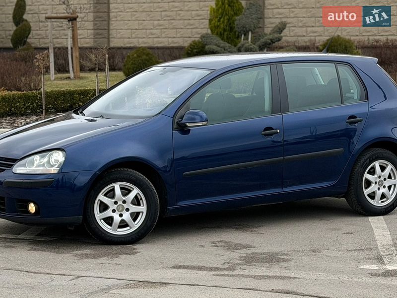 Хэтчбек Volkswagen Golf 2006 в Запорожье