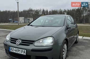 Хетчбек Volkswagen Golf 2003 в Харкові
