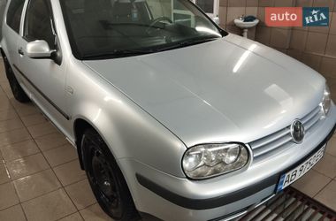 Хетчбек Volkswagen Golf 1998 в Бершаді
