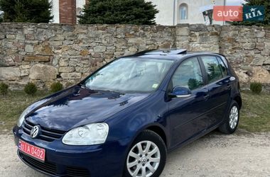 Хетчбек Volkswagen Golf 2005 в Тернополі