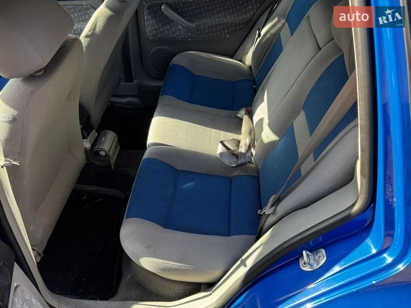 Универсал Volkswagen Golf 2001 в Львове