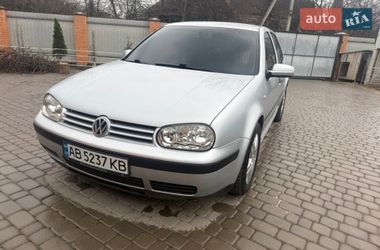 Хэтчбек Volkswagen Golf 2000 в Виннице