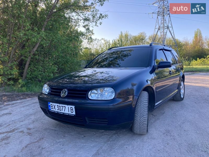 Volkswagen Golf 2003