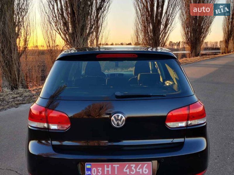 Хэтчбек Volkswagen Golf 2009 в Барышевке