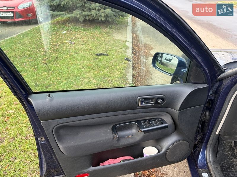Универсал Volkswagen Golf 2002 в Луцке