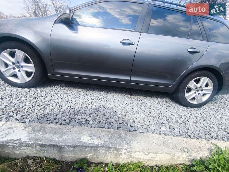 Универсал Volkswagen Golf 2009 в Звягеле