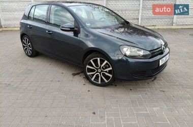 Хэтчбек Volkswagen Golf 2009 в Ровно