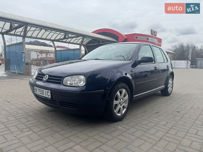 Volkswagen Golf 2000