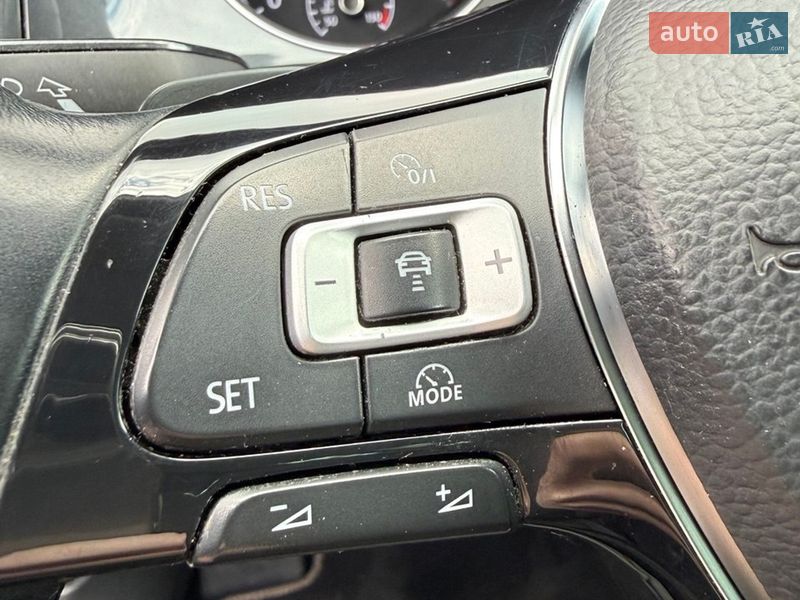 Универсал Volkswagen Golf 2017 в Звягеле