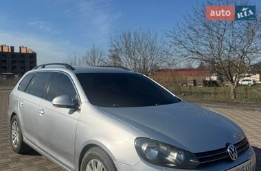 Универсал Volkswagen Golf 2010 в Гайсине