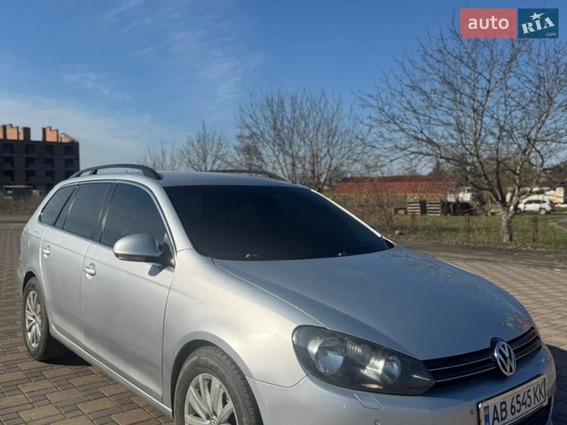 Универсал Volkswagen Golf 2010 в Гайсине