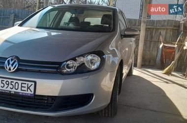 Хетчбек Volkswagen Golf 2010 в Глухові