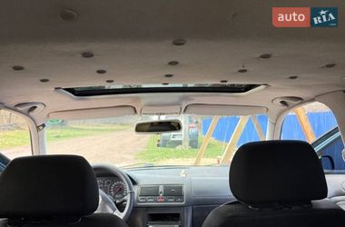 Універсал Volkswagen Golf 2002 в Овручі