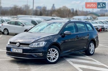 Универсал Volkswagen Golf 2020 в Каменке