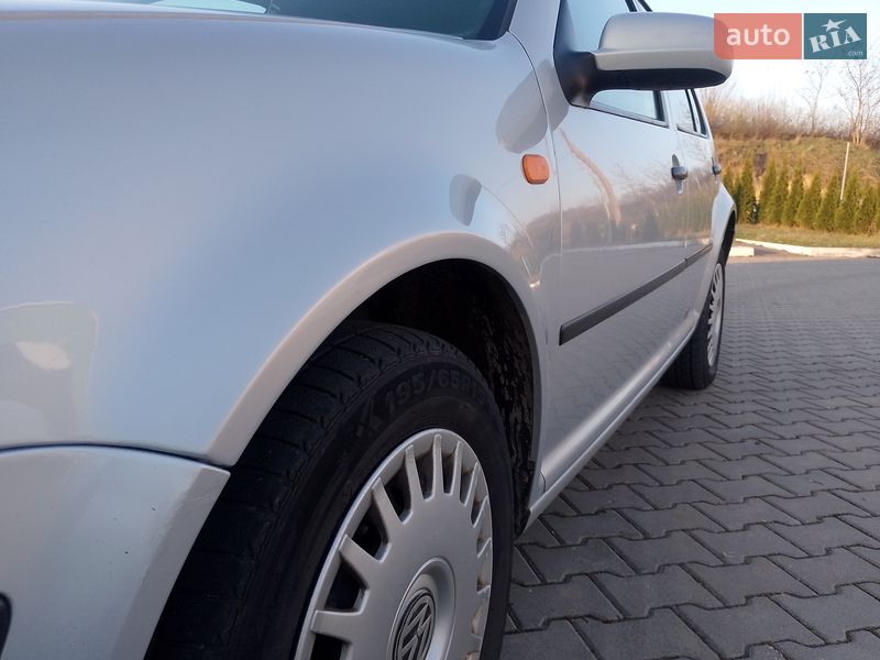 Хэтчбек Volkswagen Golf 1998 в Иванове