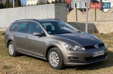 Універсал Volkswagen Golf 2014 в Тернополі