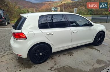 Хетчбек Volkswagen Golf 2011 в Поляні
