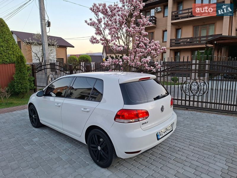 Хэтчбек Volkswagen Golf 2011 в Поляне фото 3 Хэтчбек Volkswagen Golf 2011 в Поляне