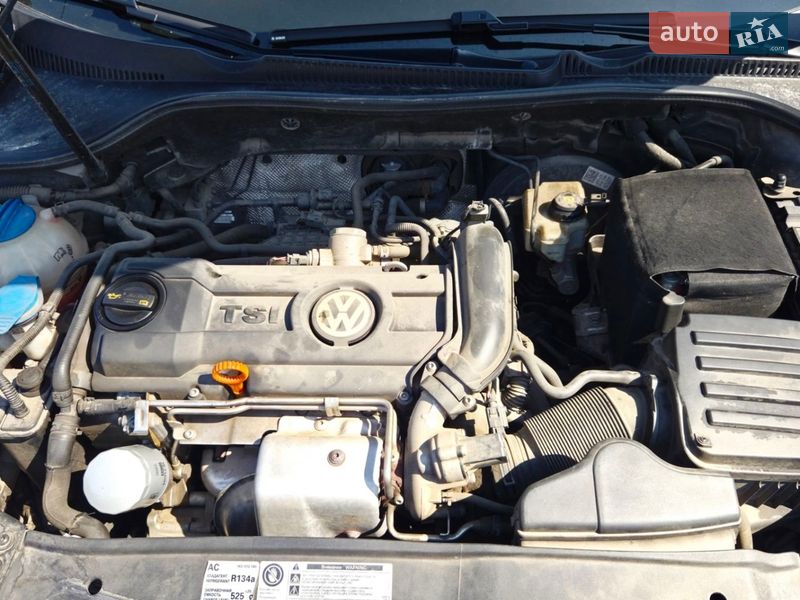 Хэтчбек Volkswagen Golf 2012 в Никополе