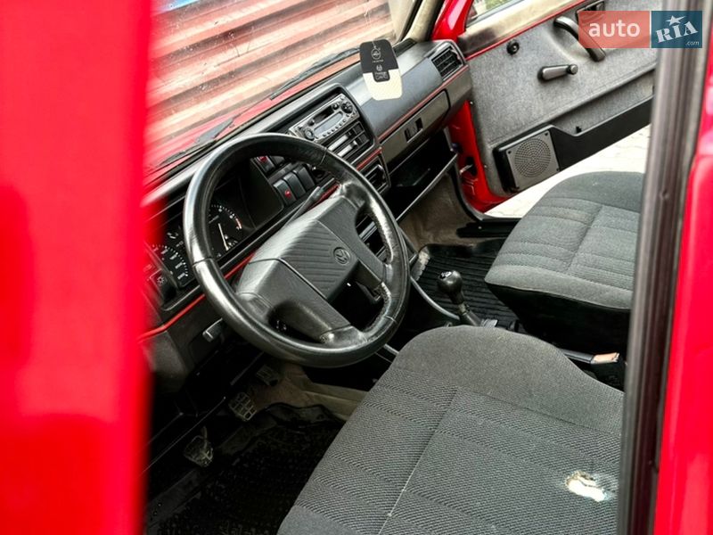 Хэтчбек Volkswagen Golf 1986 в Львове фото 3 Хэтчбек Volkswagen Golf 1986 в Львове