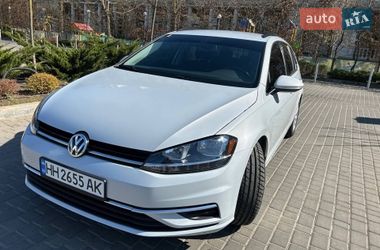 Универсал Volkswagen Golf 2017 в Одессе