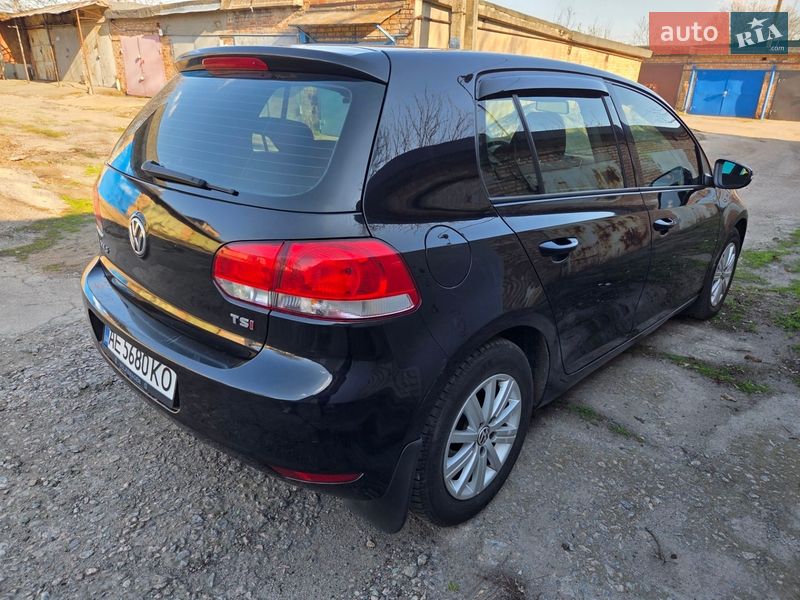 Хэтчбек Volkswagen Golf 2012 в Никополе