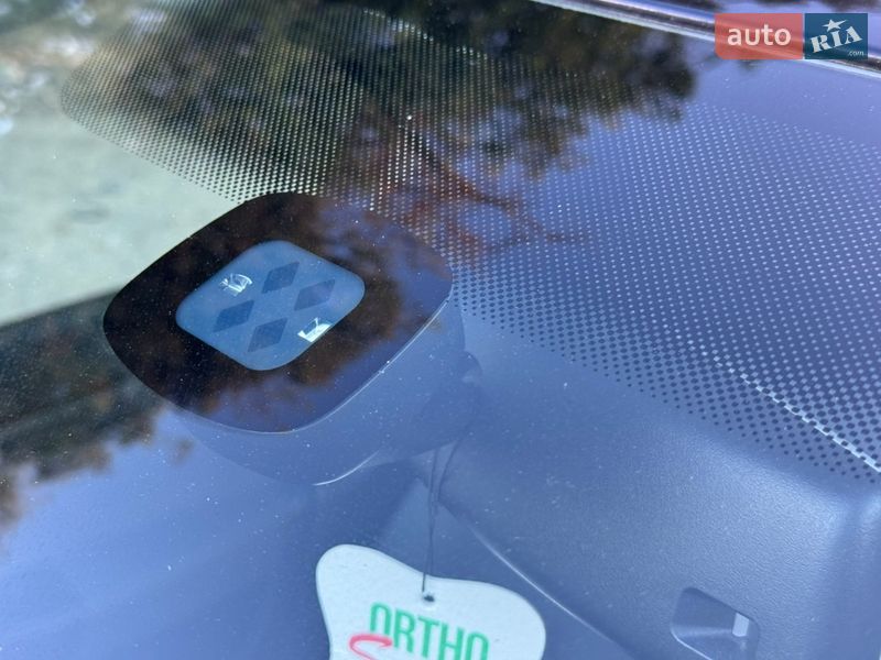 Хэтчбек Volkswagen Golf 2008 в Ужгороде